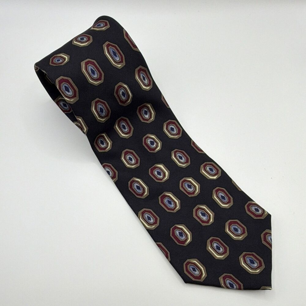 Roundtree & Yorke Men’s Designer Silk Tie Handmade Woven Geometric Pattern